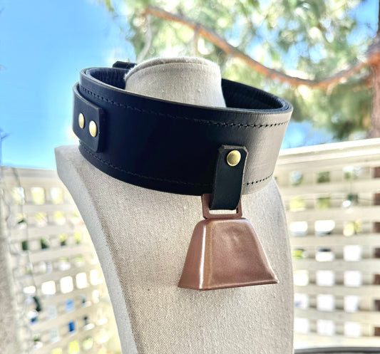 Cowbell Collar - Lined Black Leather