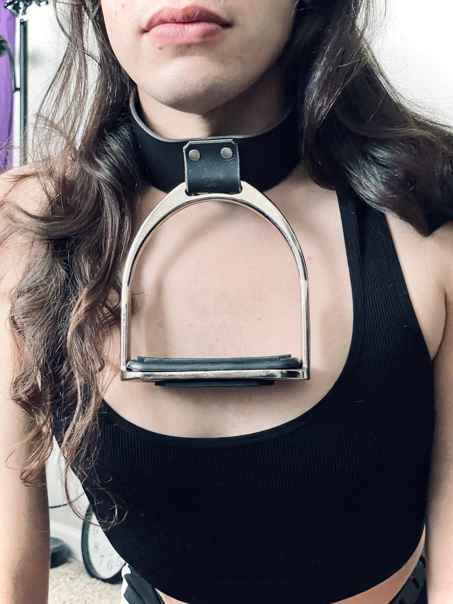 Leather Stirrup Collar