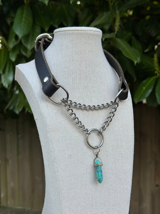 Martingale Pendant Collar