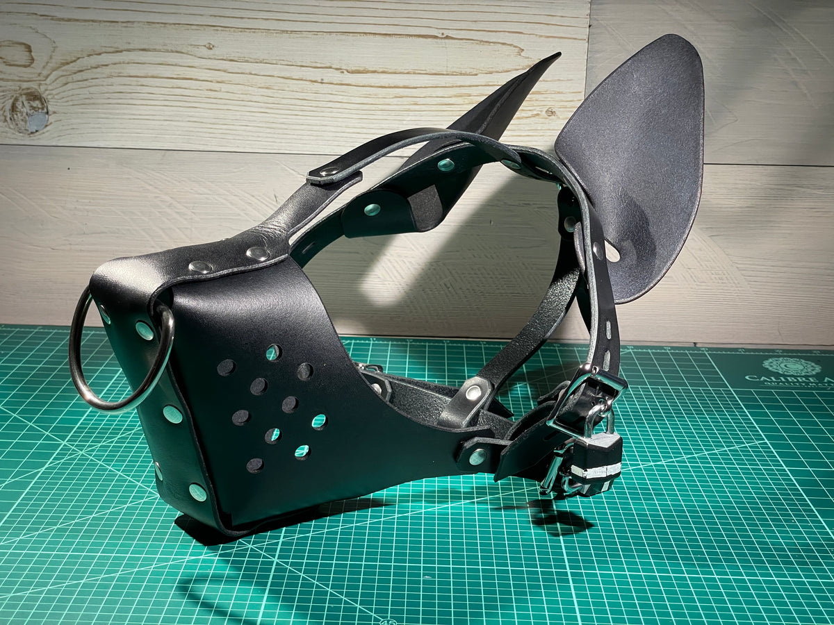 PRE-ORDER - D-ring Muzzle